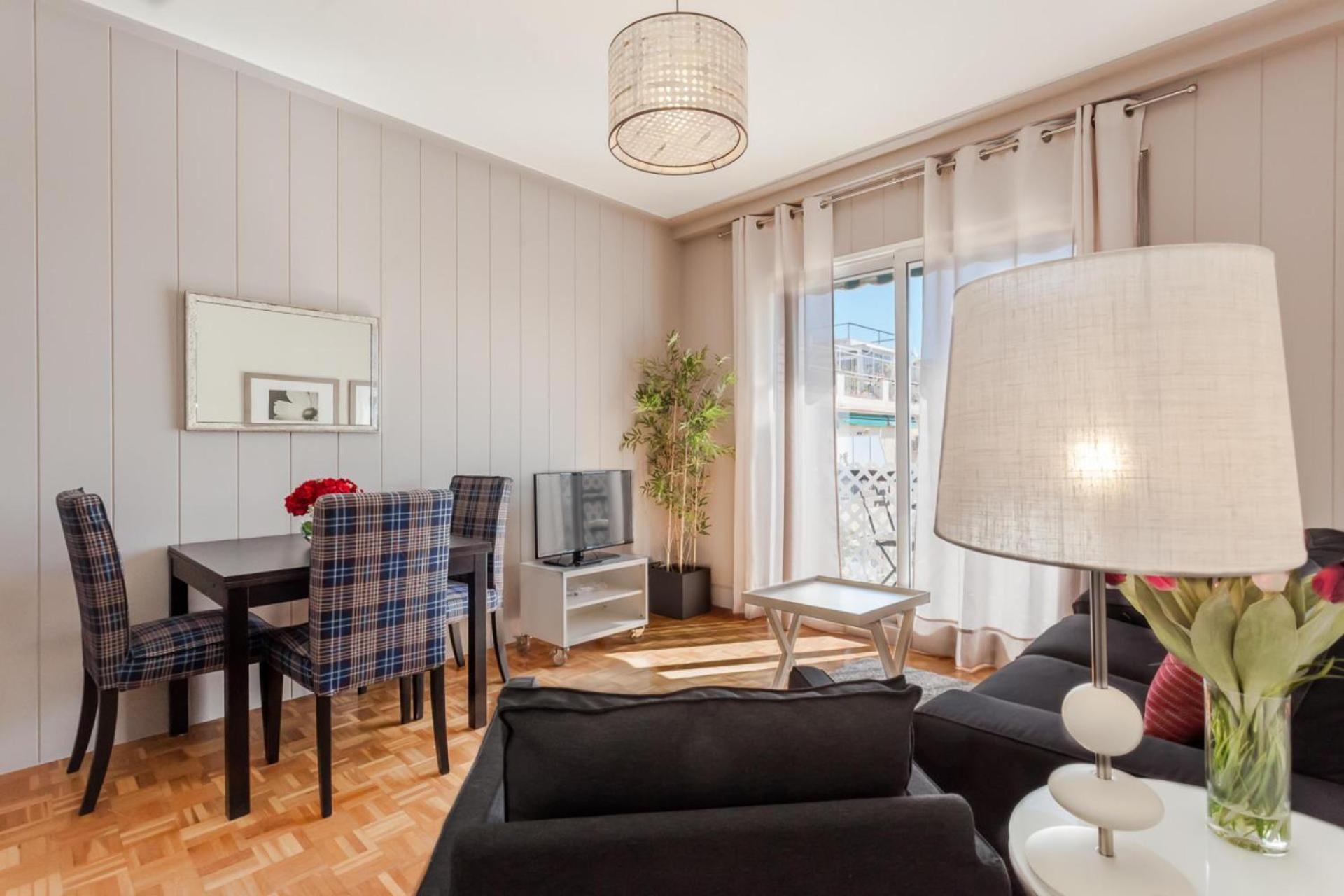 Apartamento 6 *