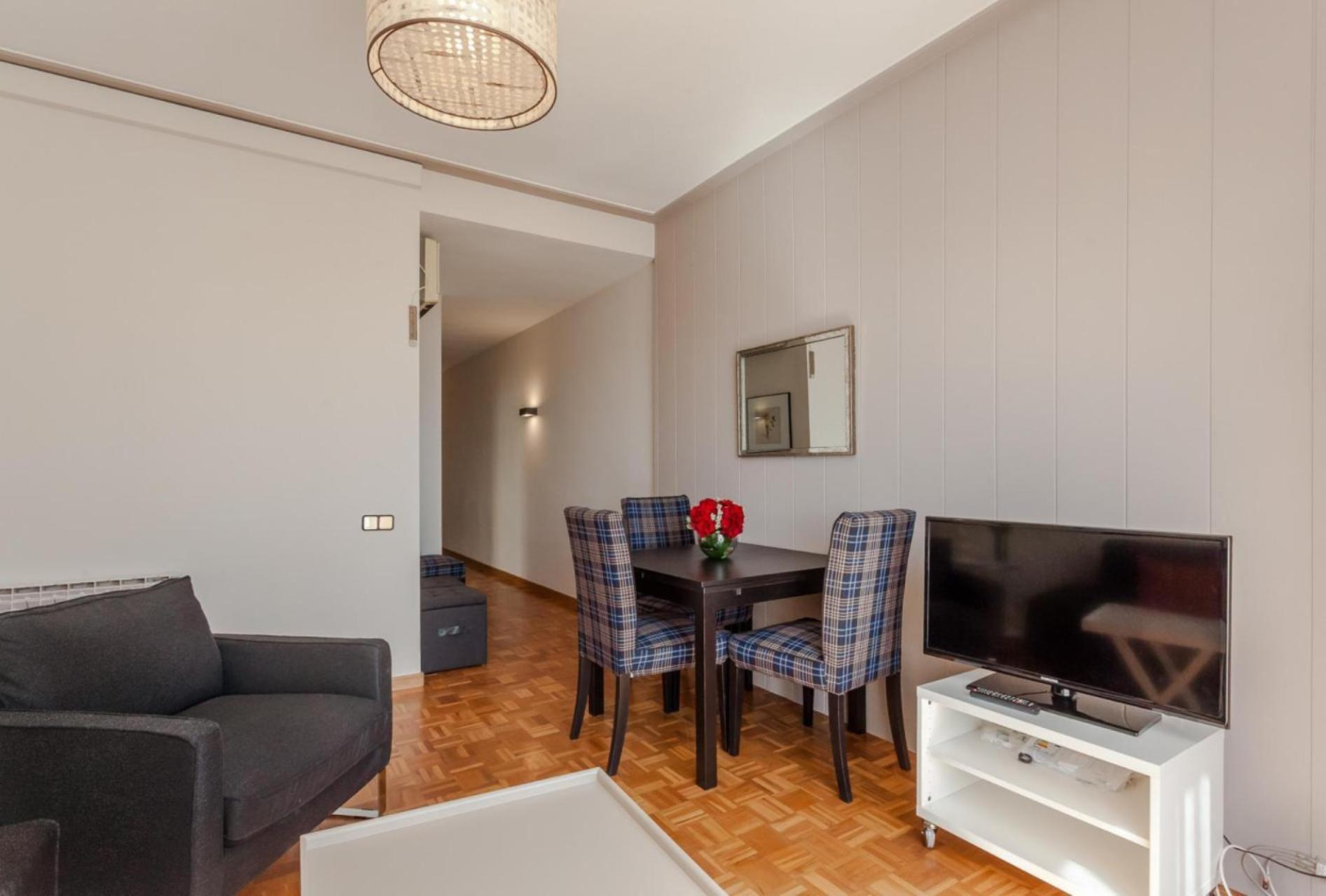 6 Apartamento *